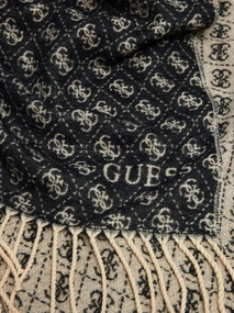 Guess Sjaals Zwart